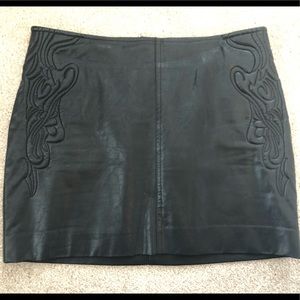 Faux Leather Guess Skirt